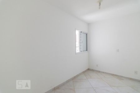 Quarto 2 de apartamento para alugar com 2 quartos, 52m² em Santa Teresinha, Santo André