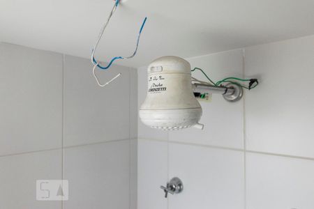 Chuveiro de apartamento para alugar com 2 quartos, 52m² em Santa Teresinha, Santo André