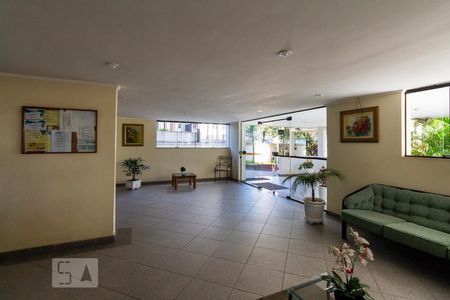 Apartamento à venda com 60m², 2 quartos e 1 vagaHall social