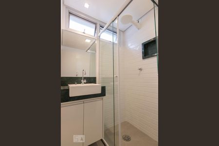 Banheiro Suíte de apartamento para alugar com 3 quartos, 89m² em Vila Ipojuca, São Paulo