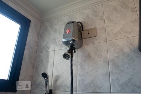 Apartamento à venda com 58m², 2 quartos e 1 vaga Apartamento à venda com 58m², 2 quartos e 1 vagaBANHEIRO
