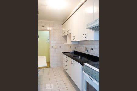 Apartamento à venda com 58m², 2 quartos e 1 vaga Apartamento à venda com 58m², 2 quartos e 1 vagaCOZINHA