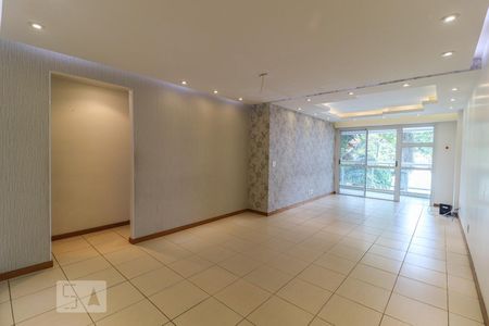 Apartamento para alugar com 4 quartos, 129m² em Freguesia (jacarepaguá), Rio de Janeiro
