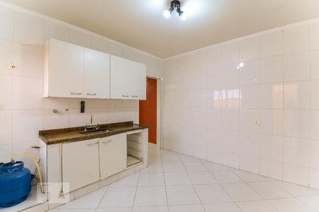Cozinha de casa para alugar com 2 quartos, 240m² em Jardim Vila Formosa, São Paulo