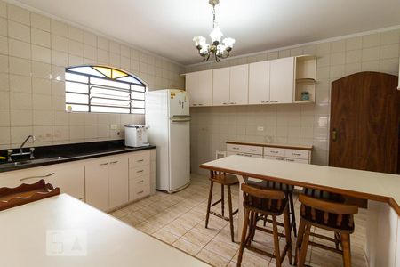 Casa à venda com 200m², 3 quartos e 4 vagasCozinha