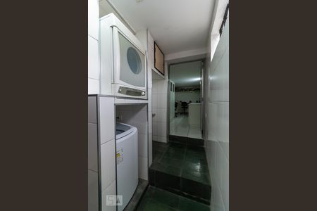 Casa à venda com 200m², 3 quartos e 4 vagasÁrea de Serviço