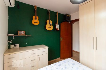 Casa à venda com 200m², 3 quartos e 4 vagasQuarto 2