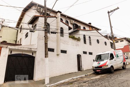 Casa à venda com 200m², 3 quartos e 4 vagasFachada