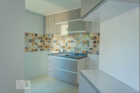 Cozinha de apartamento para alugar com 1 quarto, 41m² em Vila Aricanduva, São Paulo