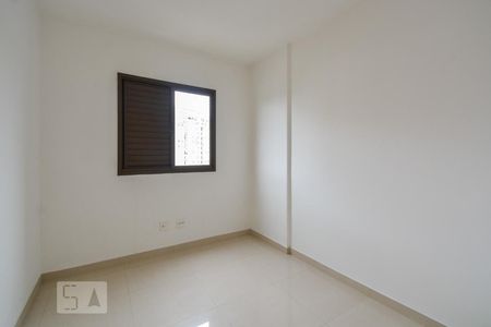 Apartamento à venda com 80m², 3 quartos e 1 vagaQuarto 2