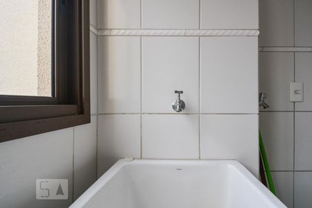 Apartamento à venda com 80m², 3 quartos e 1 vagaÁrea de Serviço