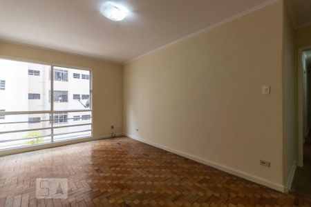 Apartamento para alugar com 140m², 3 quartos e 1 vaga Apartamento para alugar com 140m², 3 quartos e 1 vagaSala