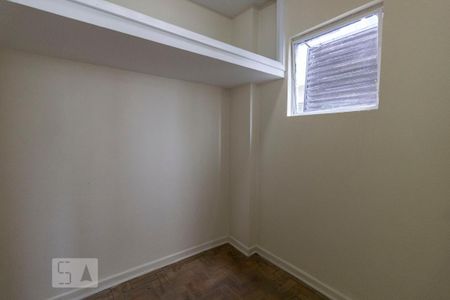 Apartamento para alugar com 140m², 3 quartos e 1 vaga Apartamento para alugar com 140m², 3 quartos e 1 vagaQuarto de Serviço
