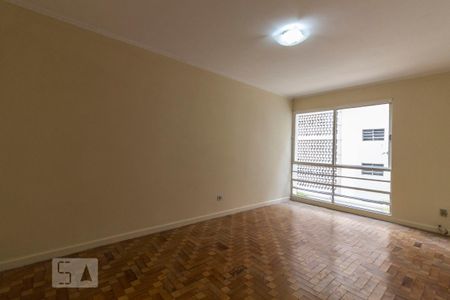 Apartamento para alugar com 140m², 3 quartos e 1 vaga Apartamento para alugar com 140m², 3 quartos e 1 vagaSala
