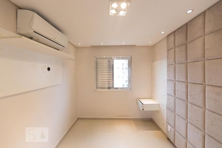 Quarto de apartamento para alugar com 2 quartos, 71m² em Vila Gomes Cardim, São Paulo