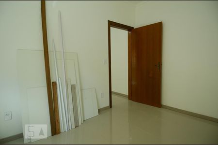 Quarto 1 de apartamento para alugar com 1 quarto, 35m² em Cavalhada, Porto Alegre