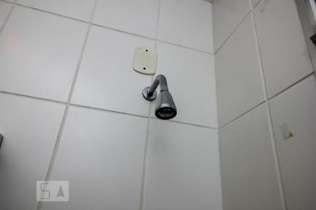 Apartamento para alugar com 60m², 1 quarto e sem vaga Apartamento para alugar com 60m², 1 quarto e sem vagaChuveiro