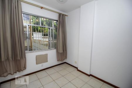 Quarto 1 de apartamento para alugar com 1 quarto, 60m² em Flamengo, Rio de Janeiro