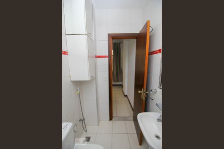 Apartamento para alugar com 60m², 1 quarto e sem vaga Apartamento para alugar com 60m², 1 quarto e sem vagaBanheiro da Suíte