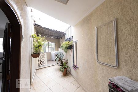 Apartamento para alugar com 60m², 1 quarto e sem vagaQuintal