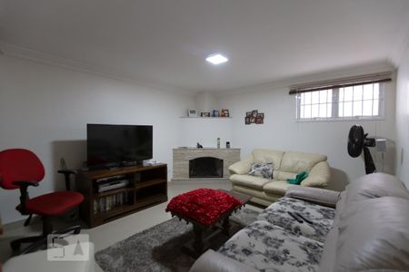 Casa à venda com 250m², 3 quartos e 2 vagas Casa à venda com 250m², 3 quartos e 2 vagasSala 2