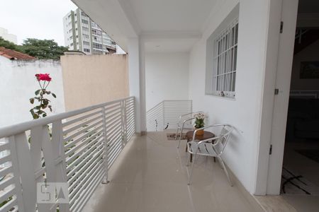 Casa à venda com 250m², 3 quartos e 2 vagas Casa à venda com 250m², 3 quartos e 2 vagasHall de Entrada