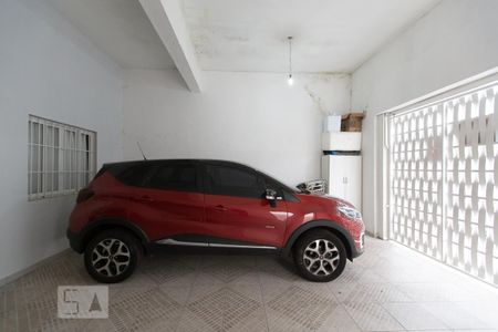 Casa à venda com 250m², 3 quartos e 2 vagas Casa à venda com 250m², 3 quartos e 2 vagasGaragem