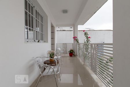 Casa à venda com 250m², 3 quartos e 2 vagas Casa à venda com 250m², 3 quartos e 2 vagasHall de Entrada