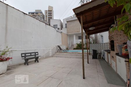 Casa à venda com 250m², 3 quartos e 2 vagas Casa à venda com 250m², 3 quartos e 2 vagasChurrasqueira