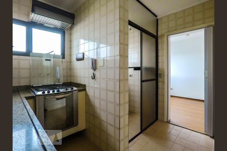 Cozinha de apartamento à venda com 2 quartos, 53m² em Vila das Mercês, São Paulo