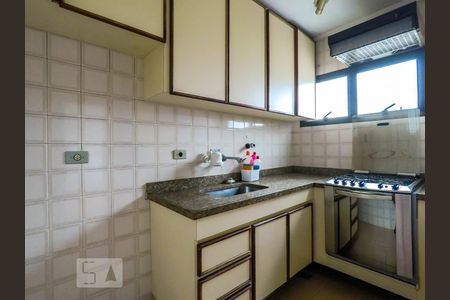 Cozinha de apartamento à venda com 2 quartos, 53m² em Vila das Mercês, São Paulo