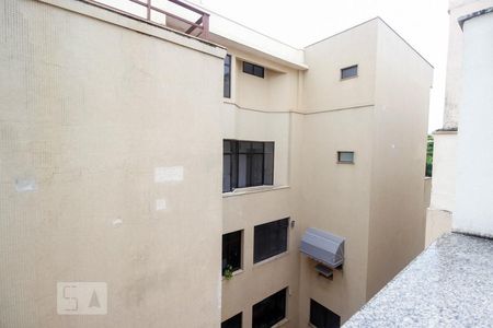 Apartamento à venda com 180m², 2 quartos e 4 vagas Apartamento à venda com 180m², 2 quartos e 4 vagasVista da Área de Serviço