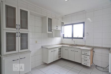 Apartamento à venda com 122m², 3 quartos e 3 vagasCozinha