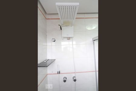 Apartamento à venda com 122m², 3 quartos e 3 vagasBanheiro do corredor