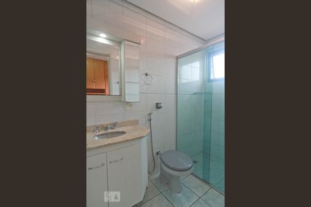 Apartamento à venda com 122m², 3 quartos e 3 vagasBanheiro da Suíte