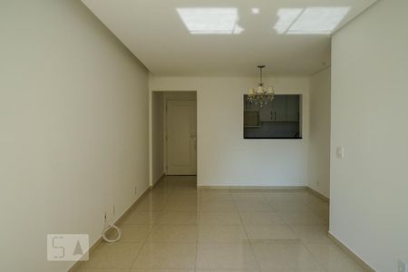 Sala de apartamento para alugar com 2 quartos, 74m² em Perdizes, São Paulo