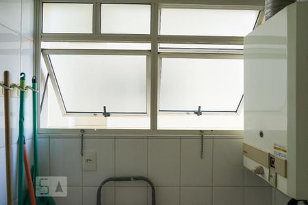 Apartamento para alugar com 74m², 2 quartos e 1 vagaÁrea de Serviço