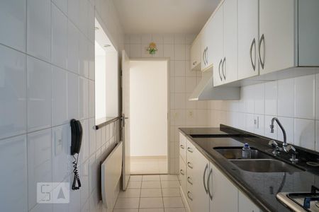 Apartamento para alugar com 74m², 2 quartos e 1 vagaCozinha