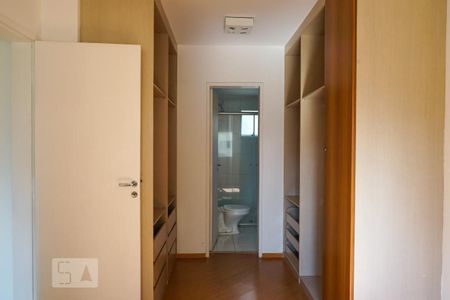 Apartamento para alugar com 74m², 2 quartos e 1 vagaSuíte