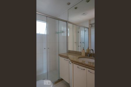 Apartamento para alugar com 74m², 2 quartos e 1 vagaBanheiro da Suíte