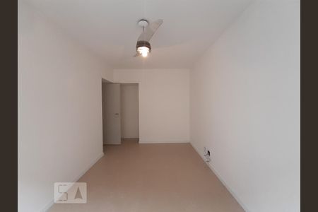 Apartamento à venda com 82m², 3 quartos e 1 vagaQuarto 2