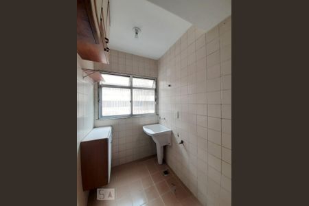 Apartamento à venda com 82m², 3 quartos e 1 vagaÁrea de Serviço