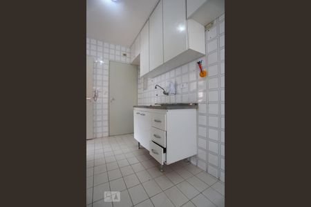 Apartamento para alugar com 95m², 2 quartos e 1 vaga Apartamento para alugar com 95m², 2 quartos e 1 vagaCozinha