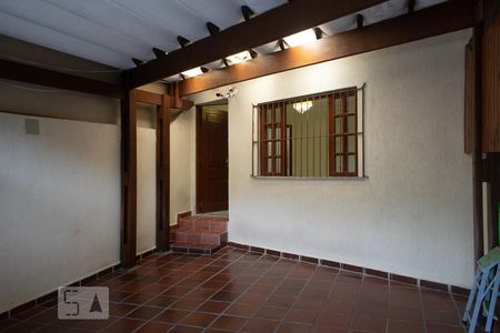 Casa para alugar com 114m², 2 quartos e 1 vaga Casa para alugar com 114m², 2 quartos e 1 vagaGARAGEM