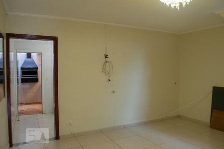 SALA de casa à venda com 2 quartos, 114m² em Parque São Domingos, São Paulo