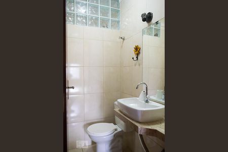 Casa para alugar com 114m², 2 quartos e 1 vaga Casa para alugar com 114m², 2 quartos e 1 vagaLAVABO