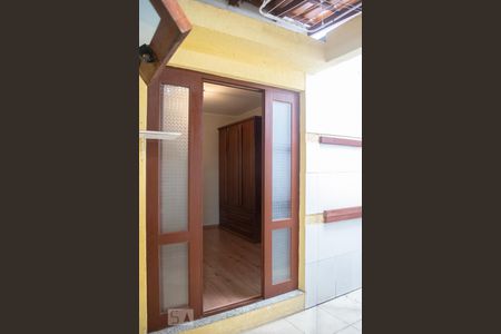 Casa para alugar com 114m², 2 quartos e 1 vaga Casa para alugar com 114m², 2 quartos e 1 vagaÁREA DE SERVIÇO