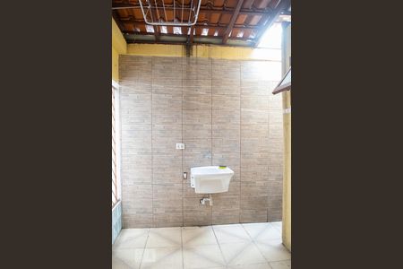 Casa para alugar com 114m², 2 quartos e 1 vaga Casa para alugar com 114m², 2 quartos e 1 vagaÁREA DE SERVIÇO
