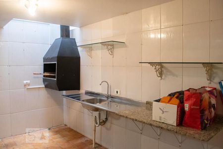 Casa para alugar com 114m², 2 quartos e 1 vaga