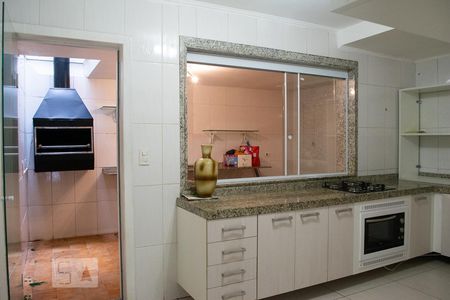 Casa para alugar com 114m², 2 quartos e 1 vaga Casa para alugar com 114m², 2 quartos e 1 vagaCOZINHA